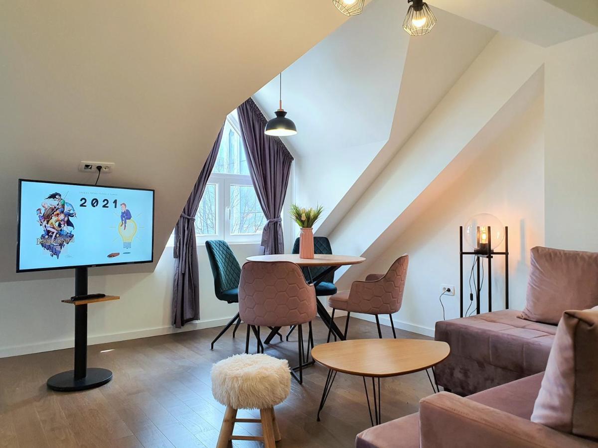 Downtown Apartment Цетине Экстерьер фото