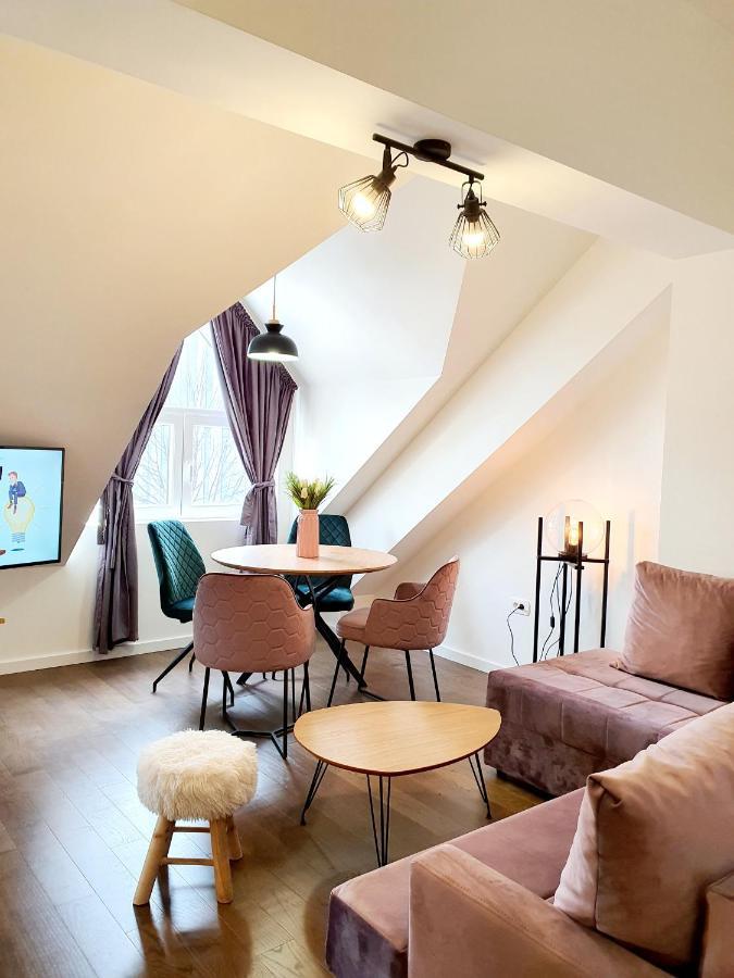 Downtown Apartment Цетине Экстерьер фото